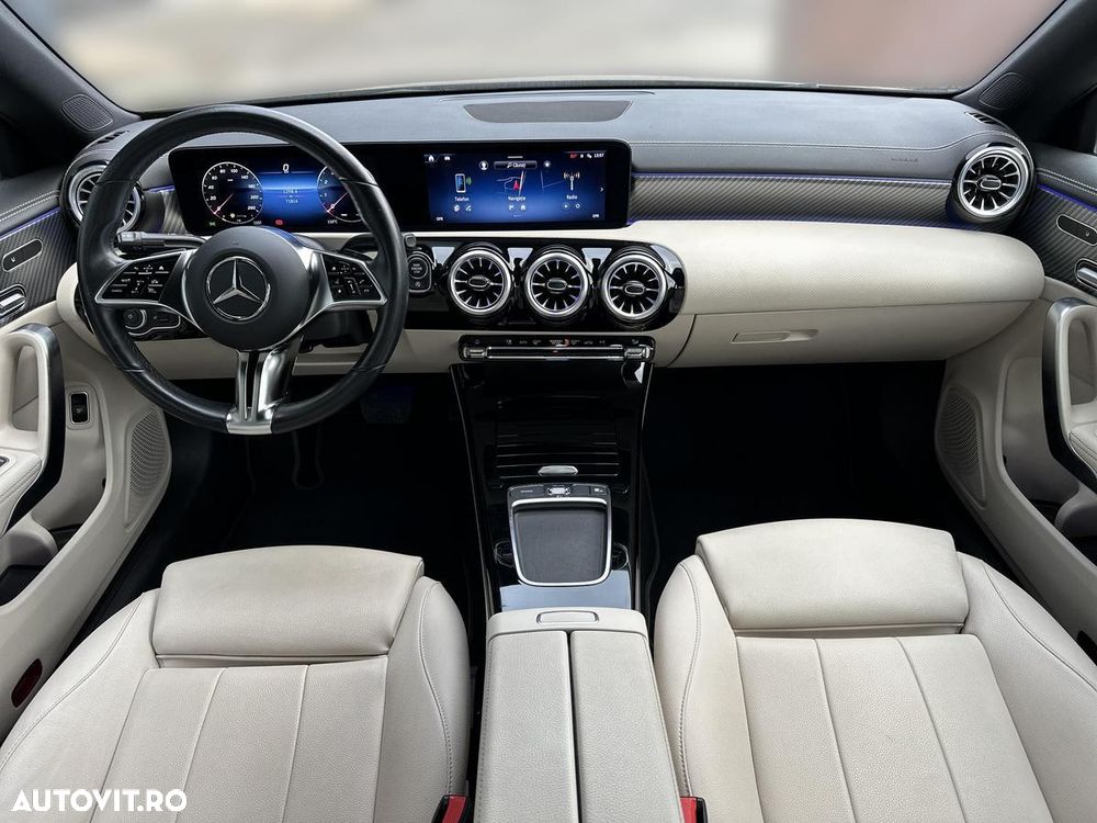 Mercedes-Benz CLA 180 MHEV Coupe - 14