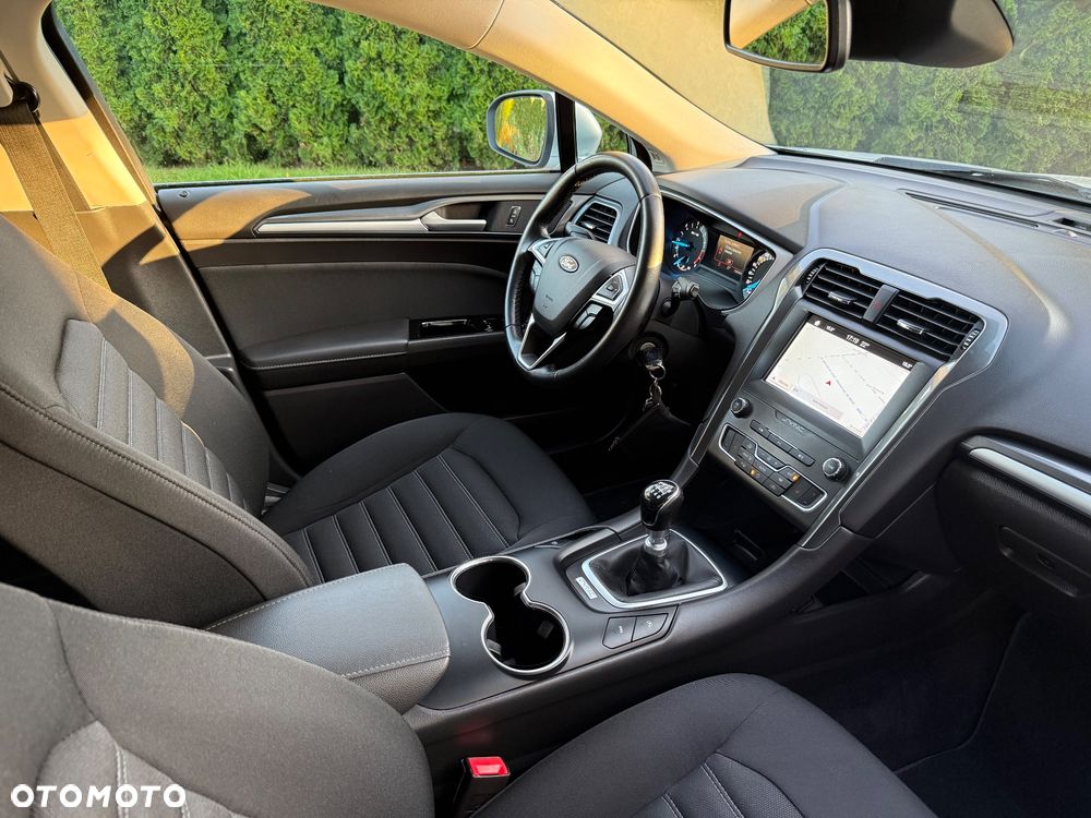Ford Mondeo - 25
