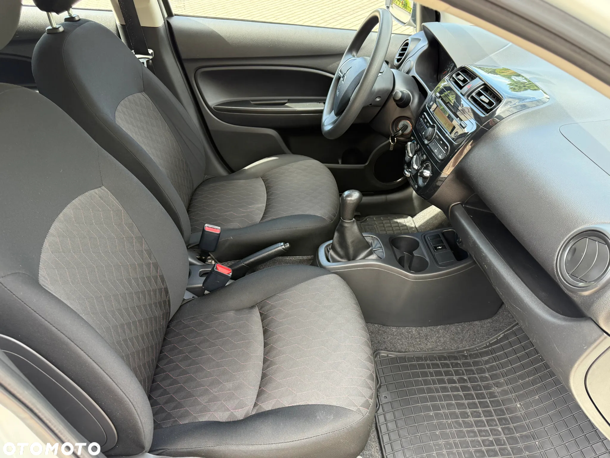 Mitsubishi Space Star 1.2 Inform Plus - 7