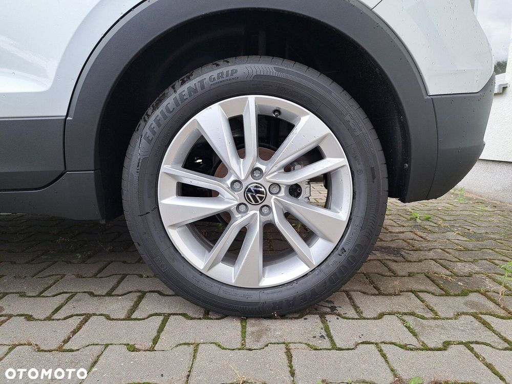 Volkswagen T-Cross - 19