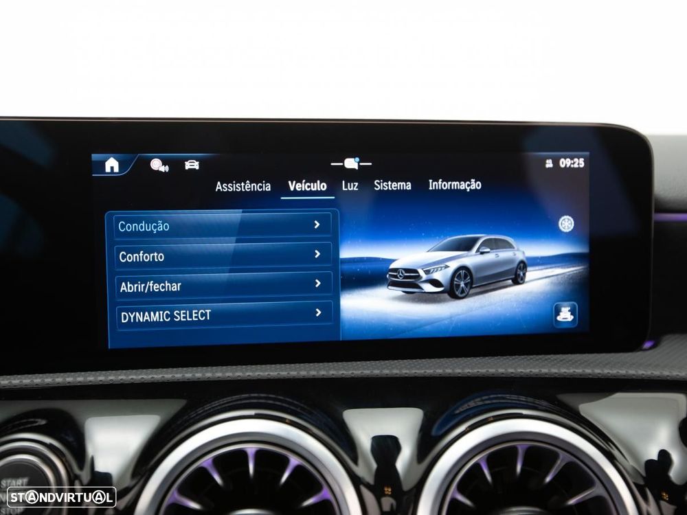 Mercedes-Benz A 200 7G-DCT AMG Line Advanced Plus - 31