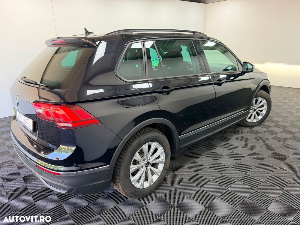 Volkswagen Tiguan 2.0 TDI DSG Life - 23