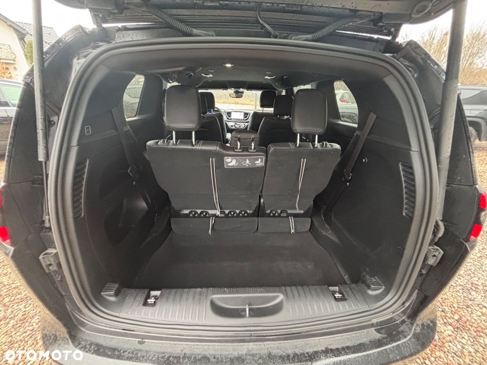 Chrysler Pacifica - 17