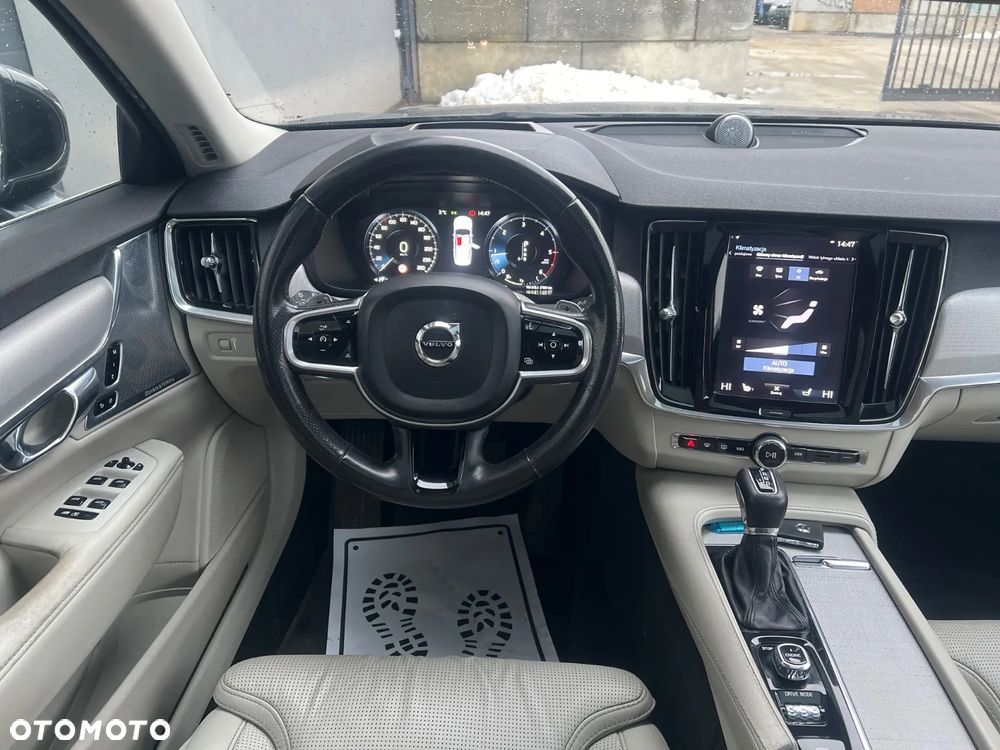 Volvo S90 D5 SCR AWD Inscription - 11