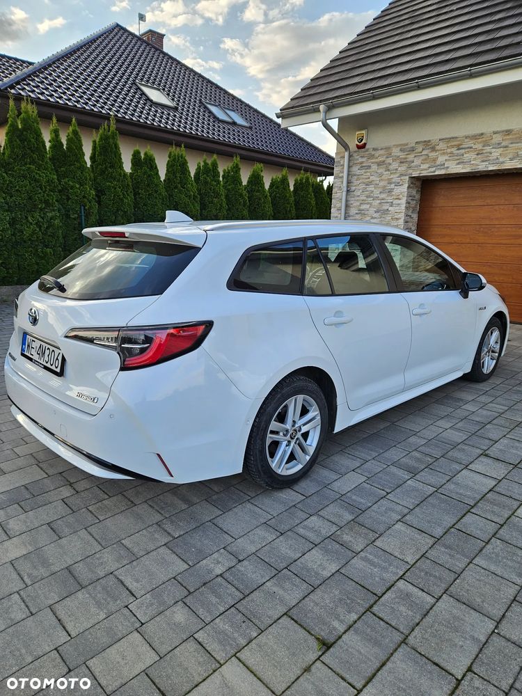 Toyota Corolla 1.8 Hybrid Comfort - 3