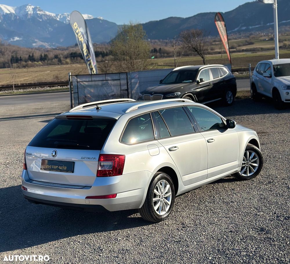 Skoda Octavia 1.6 TDI Business - 22