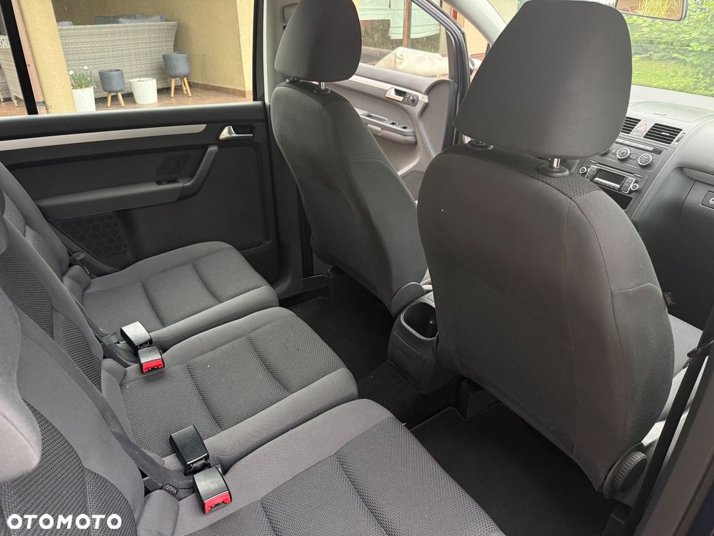 Volkswagen Touran 1.6 TDI DPF BlueMot Comfortline - 37
