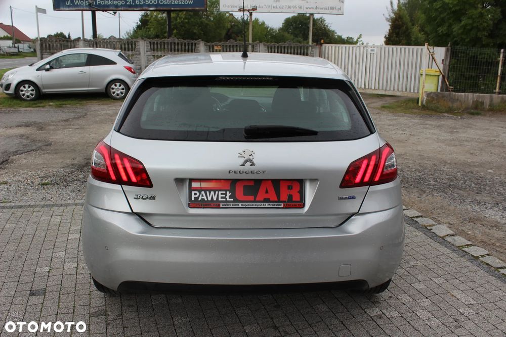Peugeot 308 1.6 BlueHDi Active S&S - 11