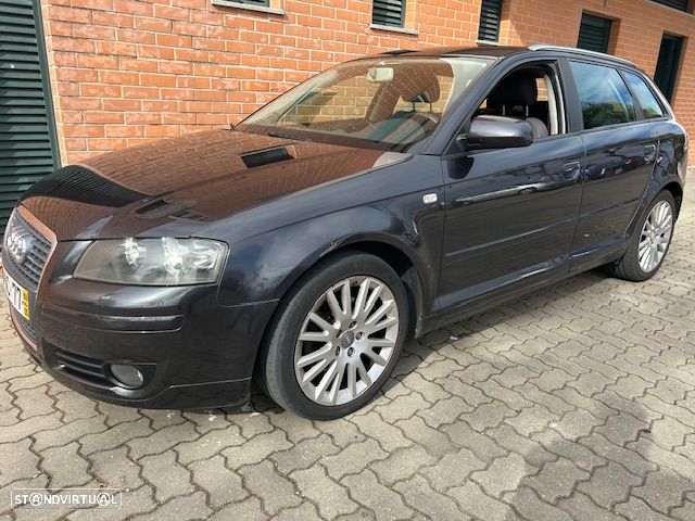 Audi A3 Sportback 2.0 TDi S-line - 1