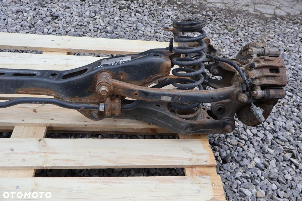 KIA CEED I 1.4 1.6 2.0 KOMBI BELKA ZAWIESZENIA TYŁ TYLNA TRAWERS SANKI 06-12 WAHACZE - 8