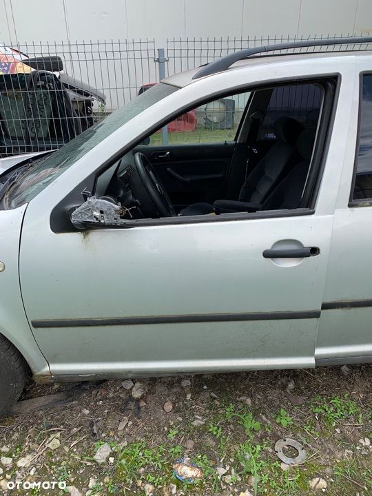 Volkswagen Golf IV  drzwi lewe  LA7 przod tył kombi - 1