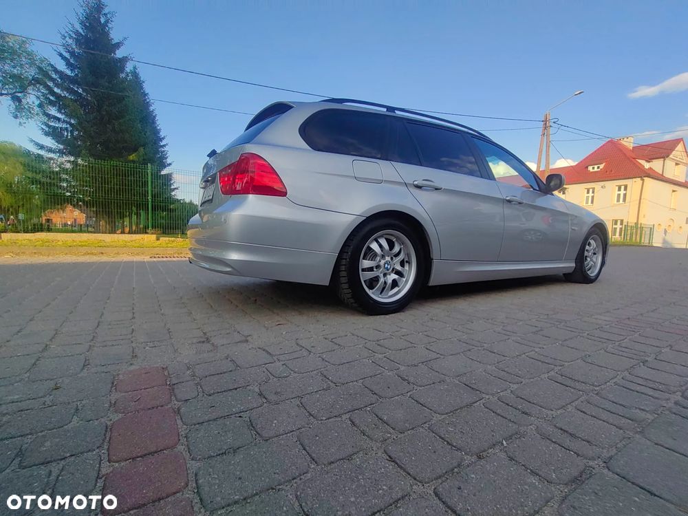 BMW Seria 3 - 6