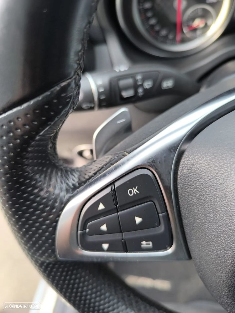 Mercedes-Benz A 180 d 7G-DCT AMG Line - 35