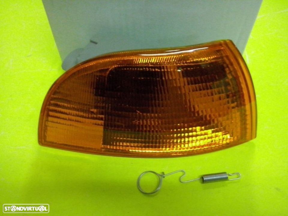 Farolim pisca frente Fiat Punto MK1 (Novos) - 1