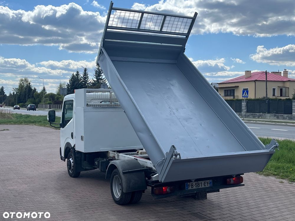 Nissan Cabstar - 9