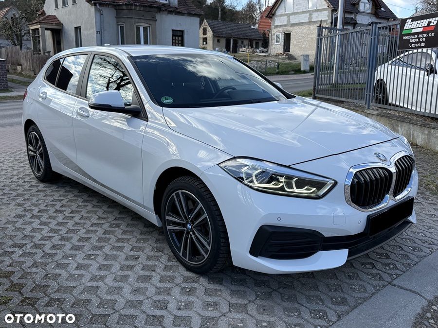 BMW Seria 1 120d xDrive Sport - 4