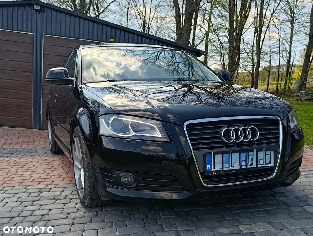 Audi A3 Sportback - 1
