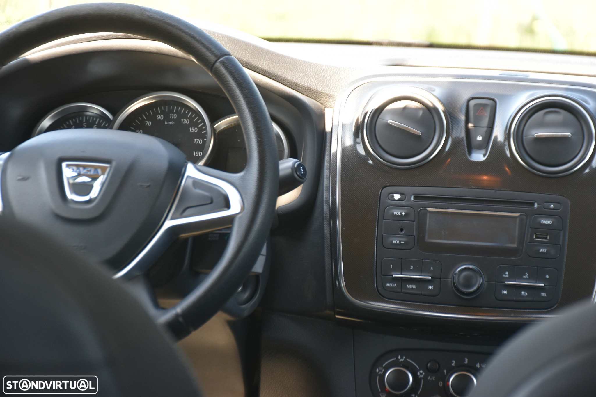 Dacia Sandero 1.0 SCe Comfort - 11