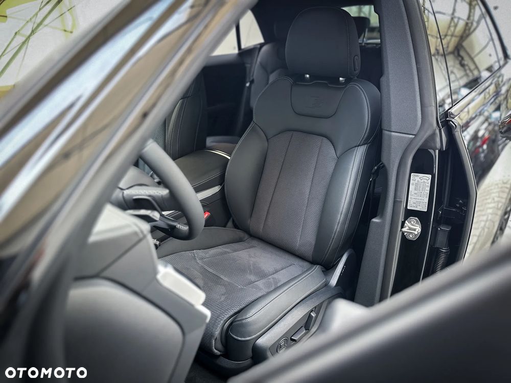 Audi Q8 - 18