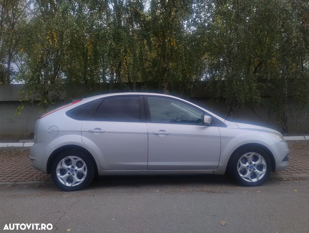 Ford Focus - 7