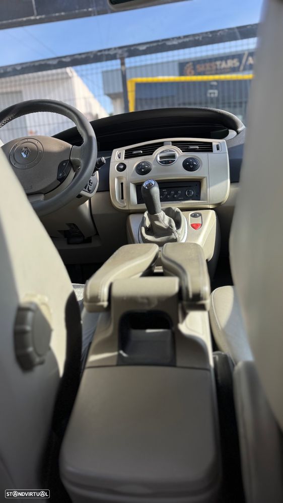 Renault Scénic 1.5 dCi Luxe Dynamique - 11