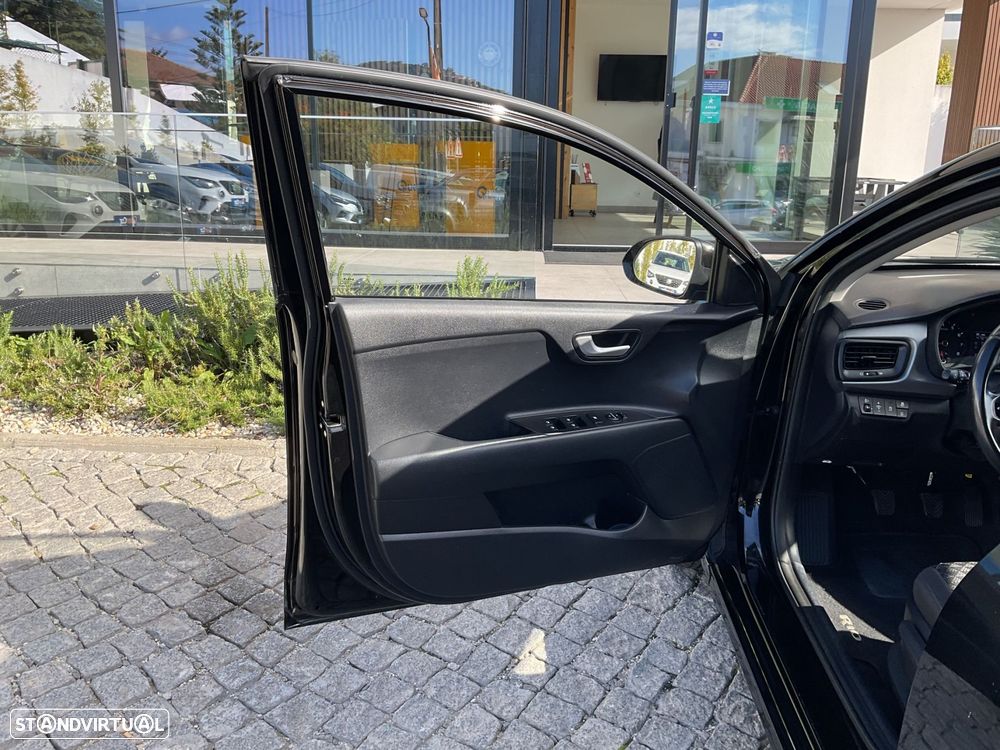 Kia Rio 1.2 CVVT Urban - 19