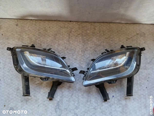 Opel Astra 4 J Halogeny Lampy przeciwmgielne Komplet
