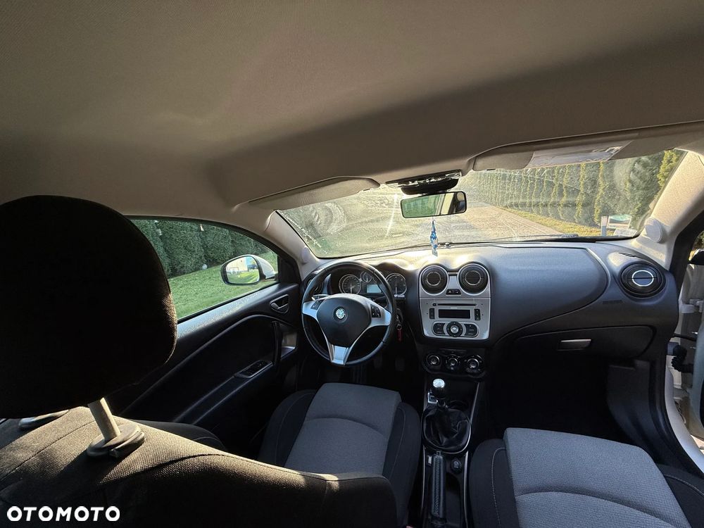 Alfa Romeo Mito - 11