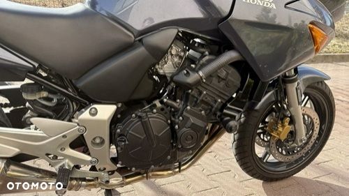 Honda CBF - 4