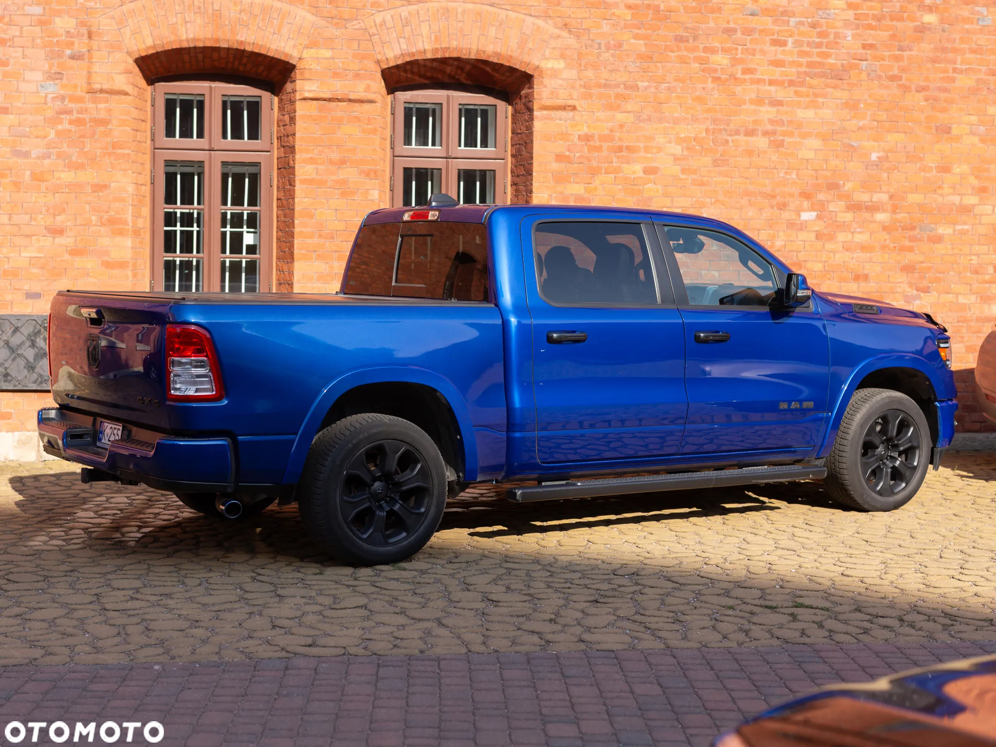 Dodge RAM - 6