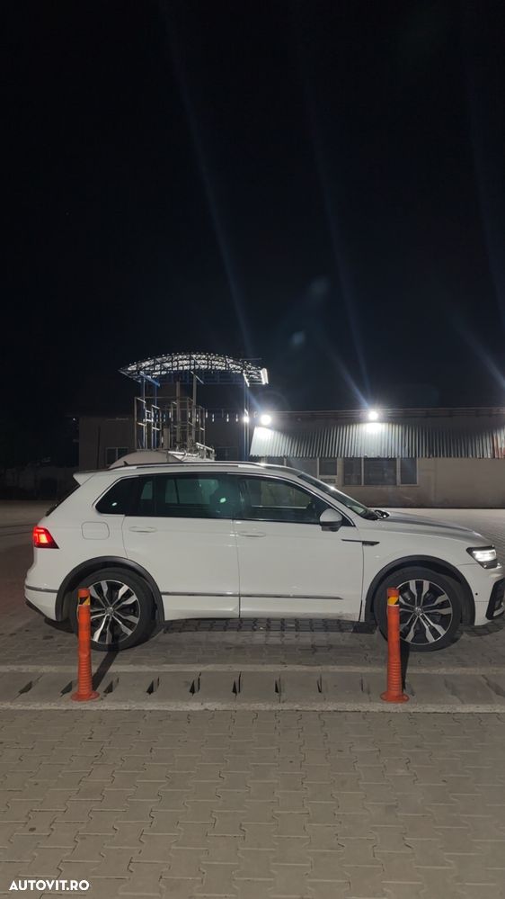 Volkswagen Tiguan 2.0 TDI SCR 4MOTION (BlueMotion Techn.) DSG Highline - 2