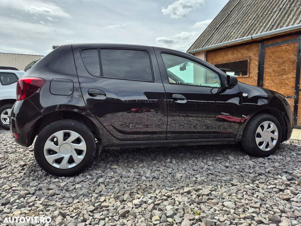 Dacia Sandero - 6
