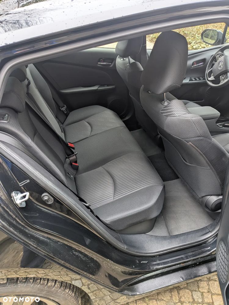 Toyota Prius Hybrid Executive - 15