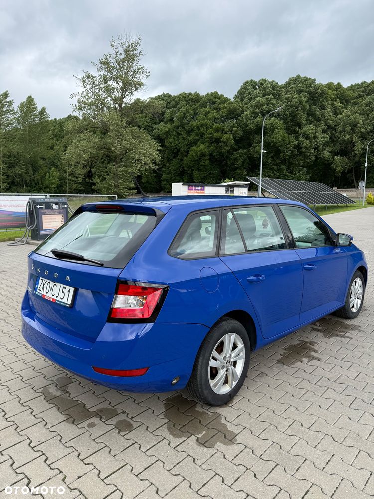 Skoda Fabia - 4