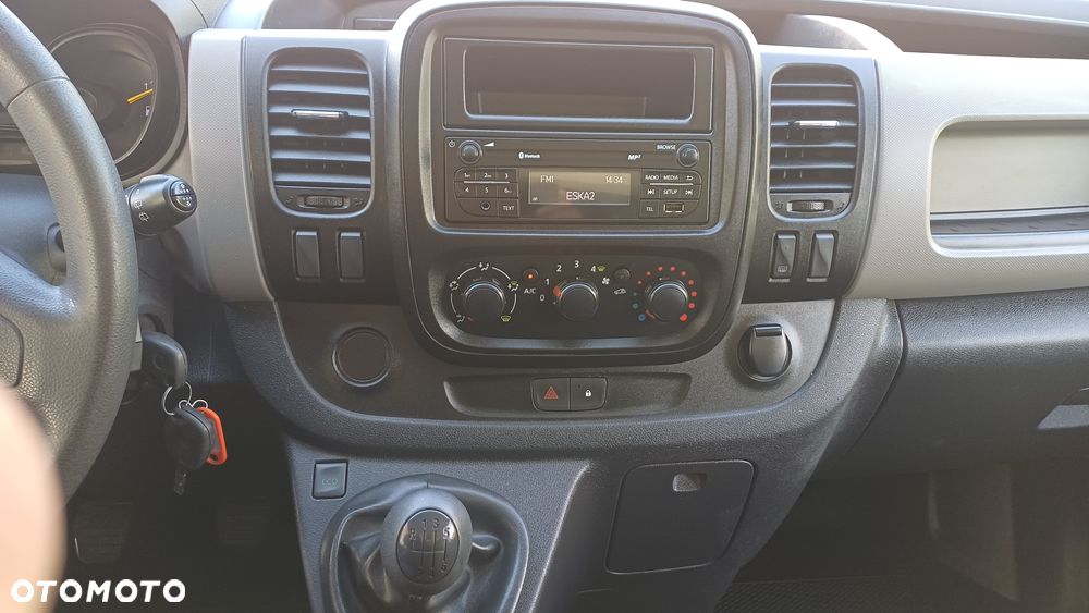 Renault Trafic - 18
