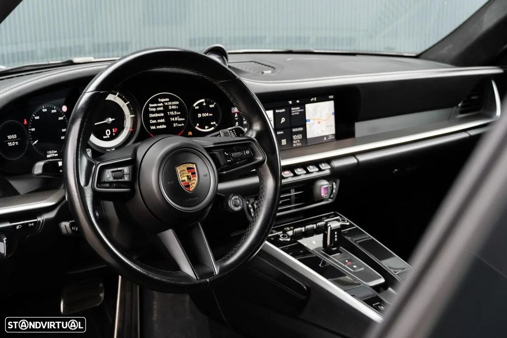 Porsche 911 (992) - 11