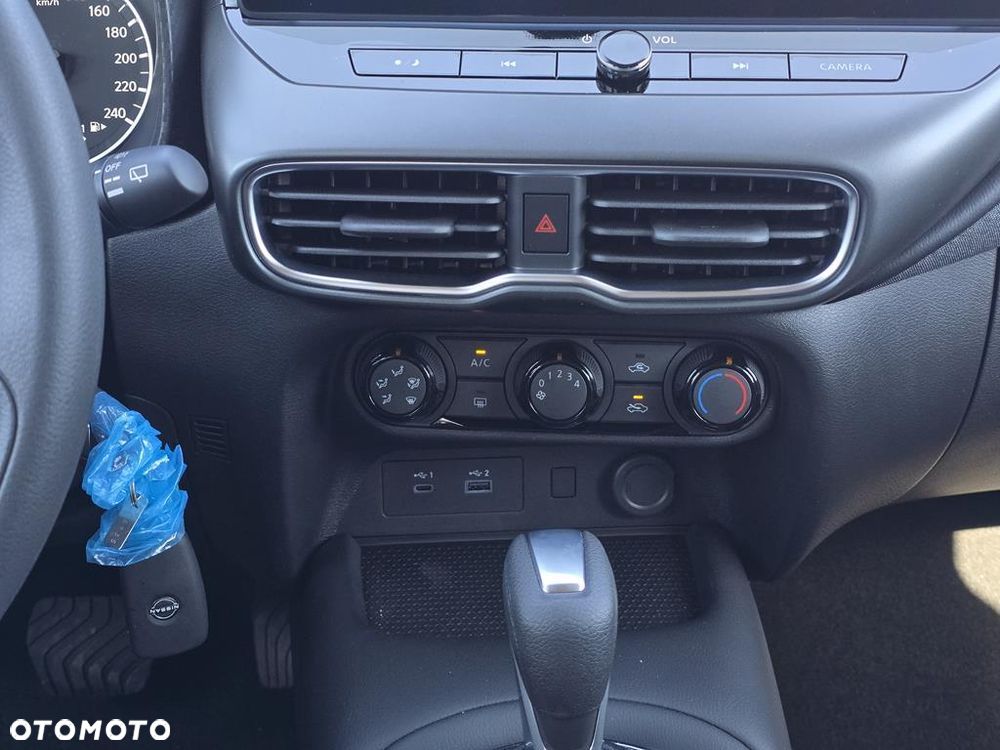 Nissan Juke 1.0 DIG-T Acenta DCT - 14