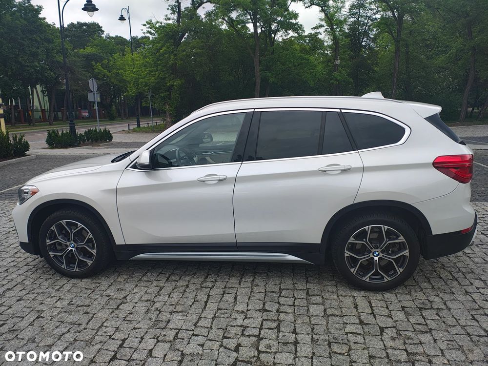 BMW X1 xDrive25i xLine - 4