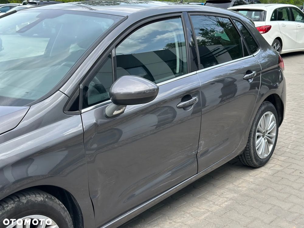 Citroën C4 1.2 PureTech Shine S&S EAT6 - 4