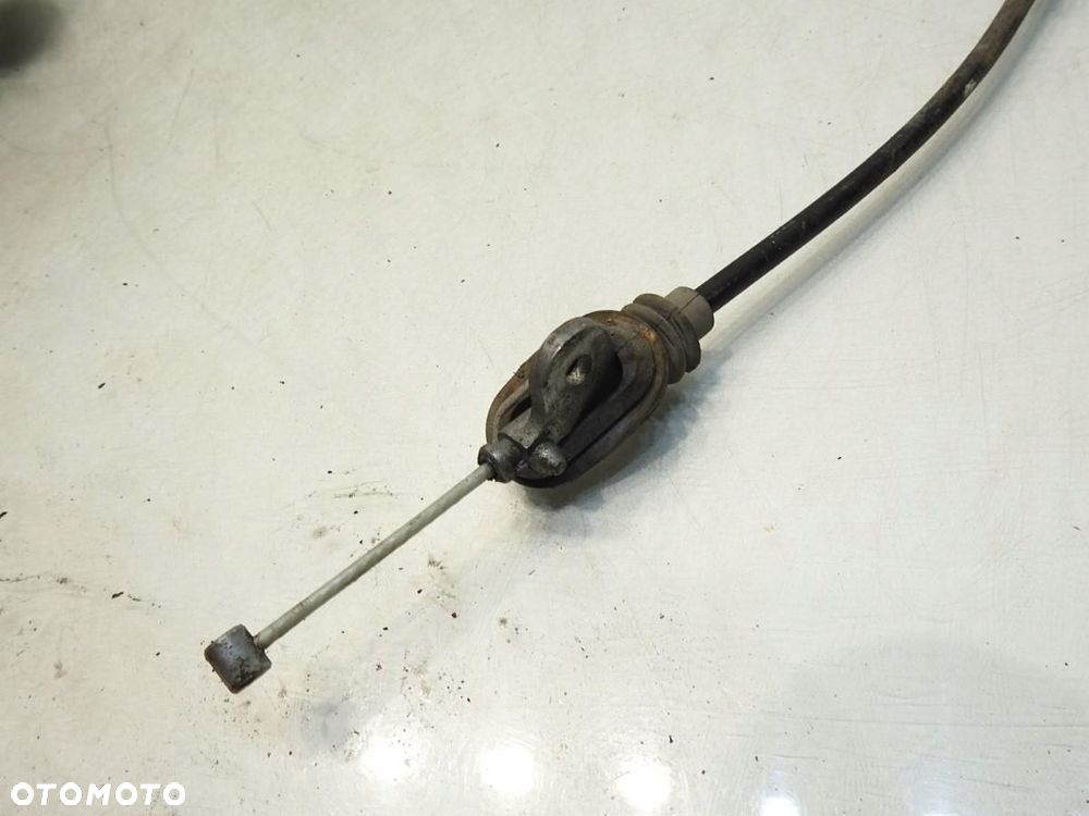 PIASTA ZWROTNICA LEWY TYŁ NISSAN MURANO Z51 3.5 V6 - 3