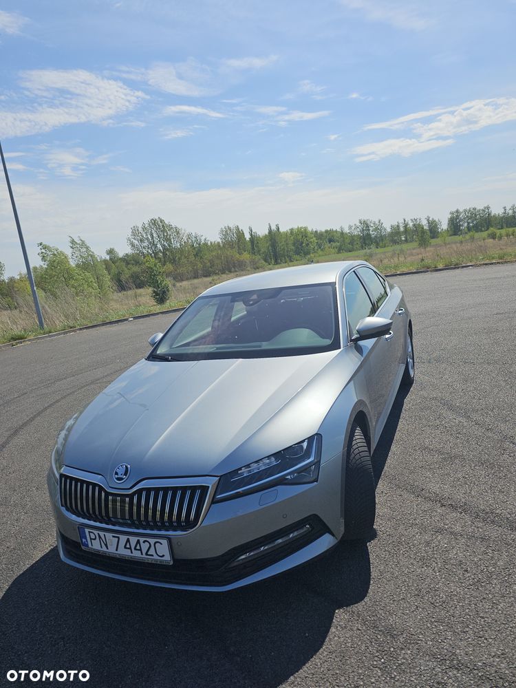 Skoda Superb 2.0 TDI Ambition DSG - 17