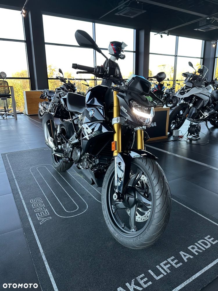 BMW G - 2
