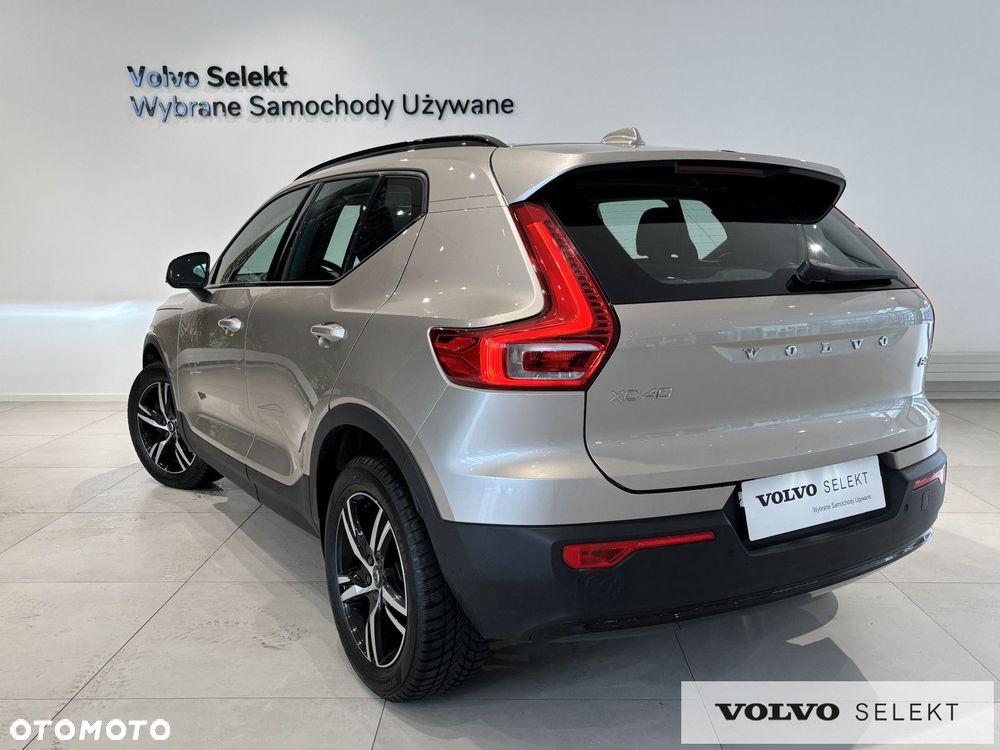 Volvo XC 40 - 8