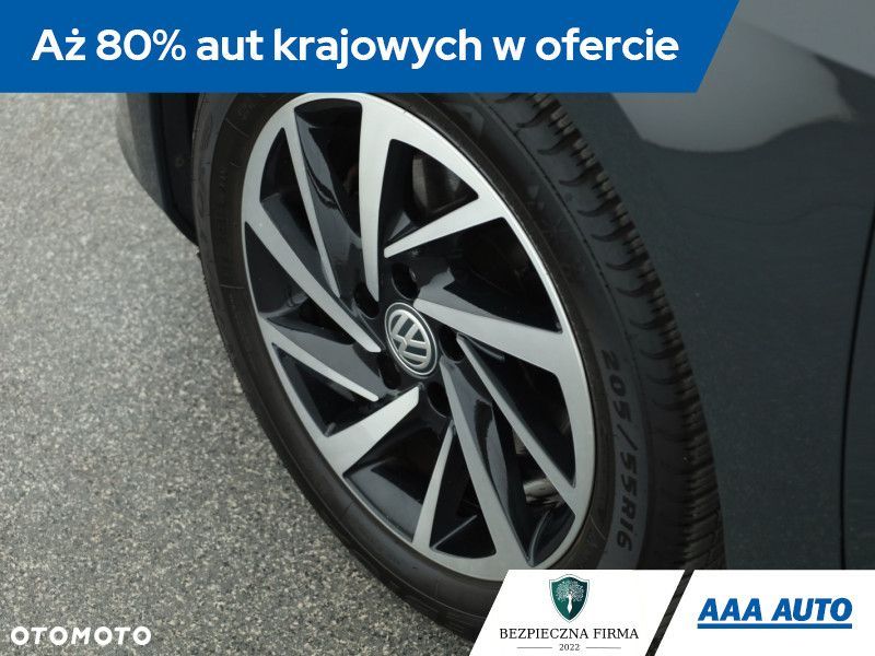 Volkswagen Golf - 11