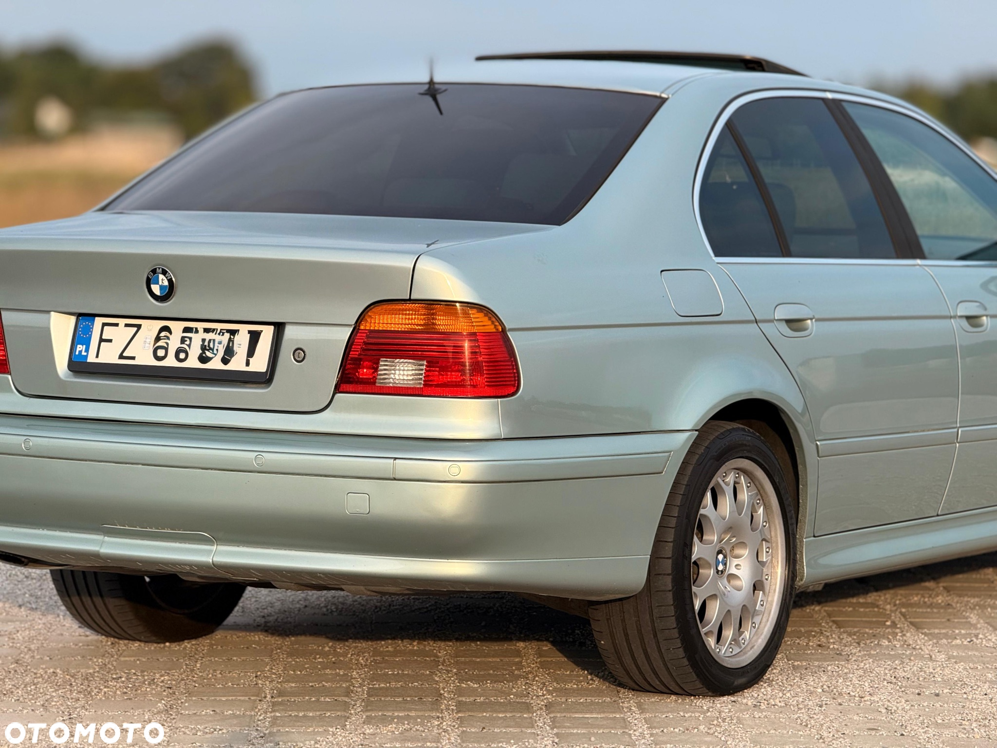 BMW Seria 5 - 16