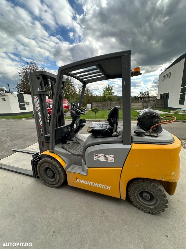 Jungheinrich TFG425 - 5
