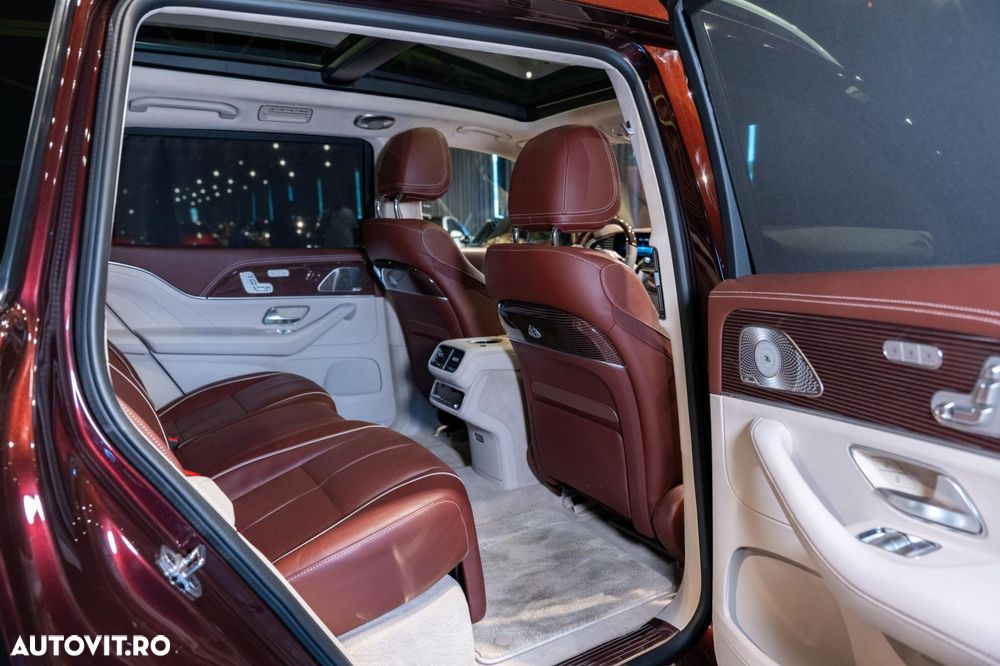 Mercedes-Benz GLS - 24