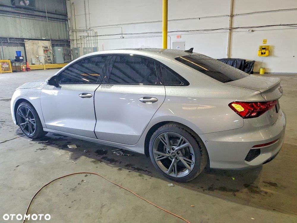 Audi A3 Limousine 40 TFSI quattro S tronic S line - 3