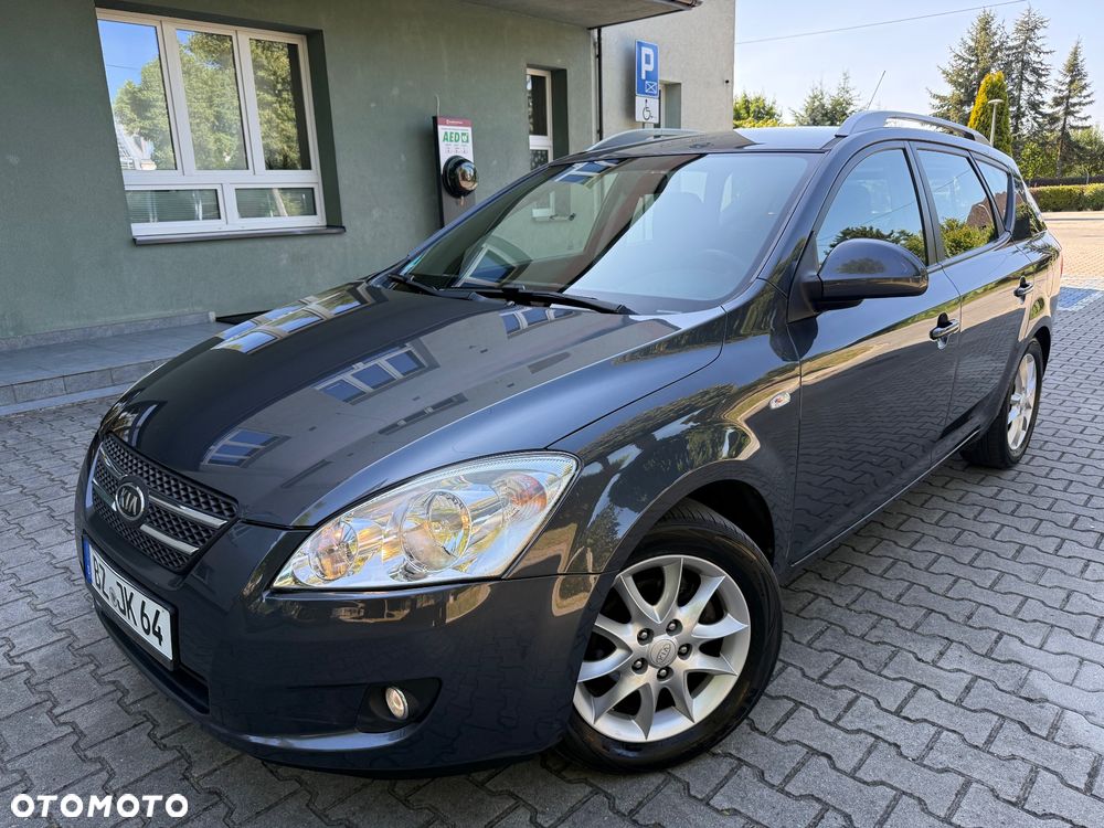 Kia Ceed 2.0 CVVT EX - 21