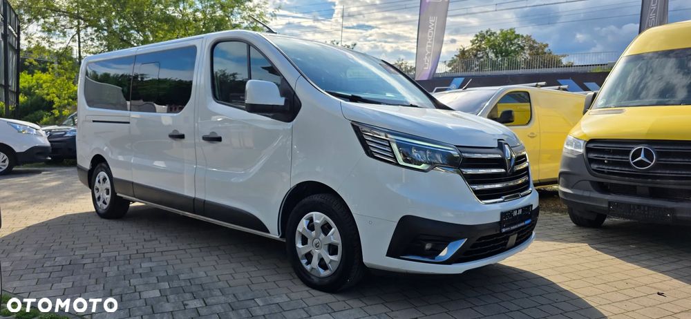 Renault Trafic - 11